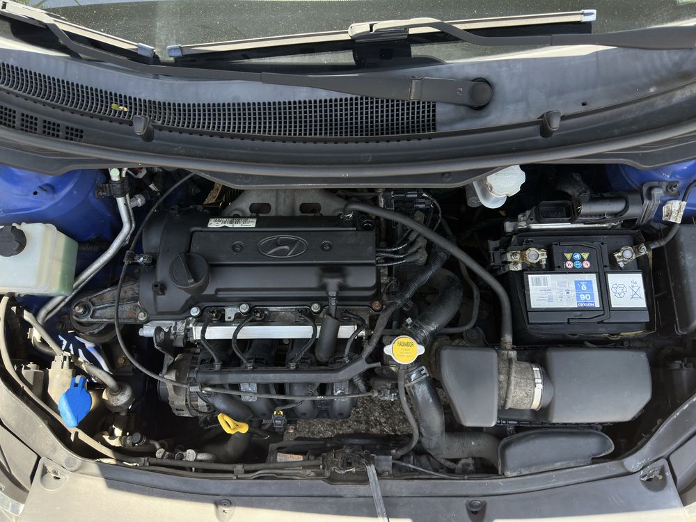 Hyundai i20 1.2 78cv