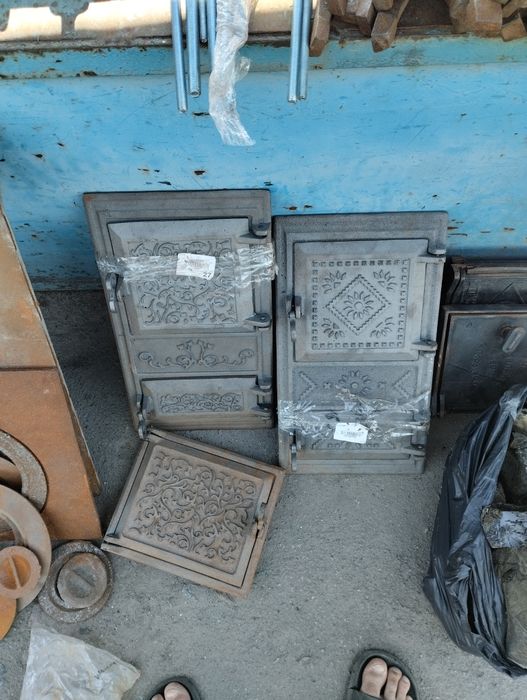 Продам чугунные плиты булат 710х410 , дверцы, колосники
