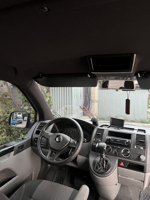 VW Т5 Бус груз/пасс на автомате!