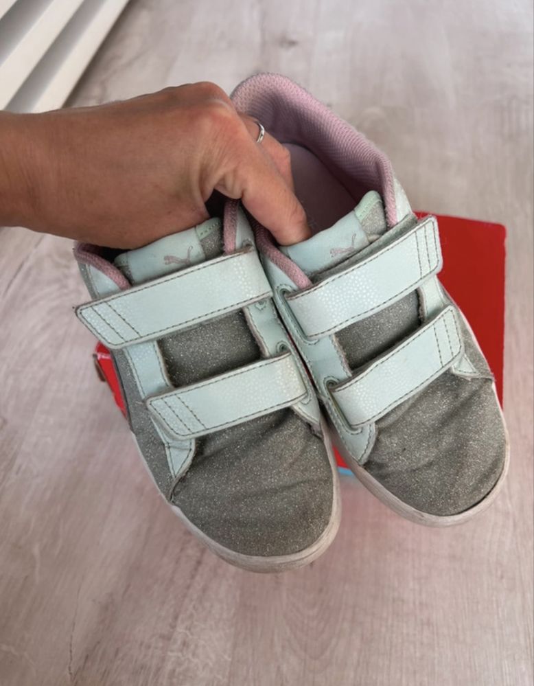 Buty dziewczece sportowe Puma 34