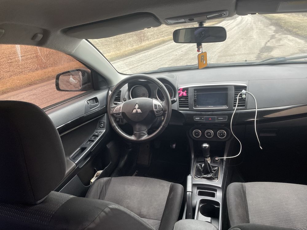 Mitsubishi lancer X
