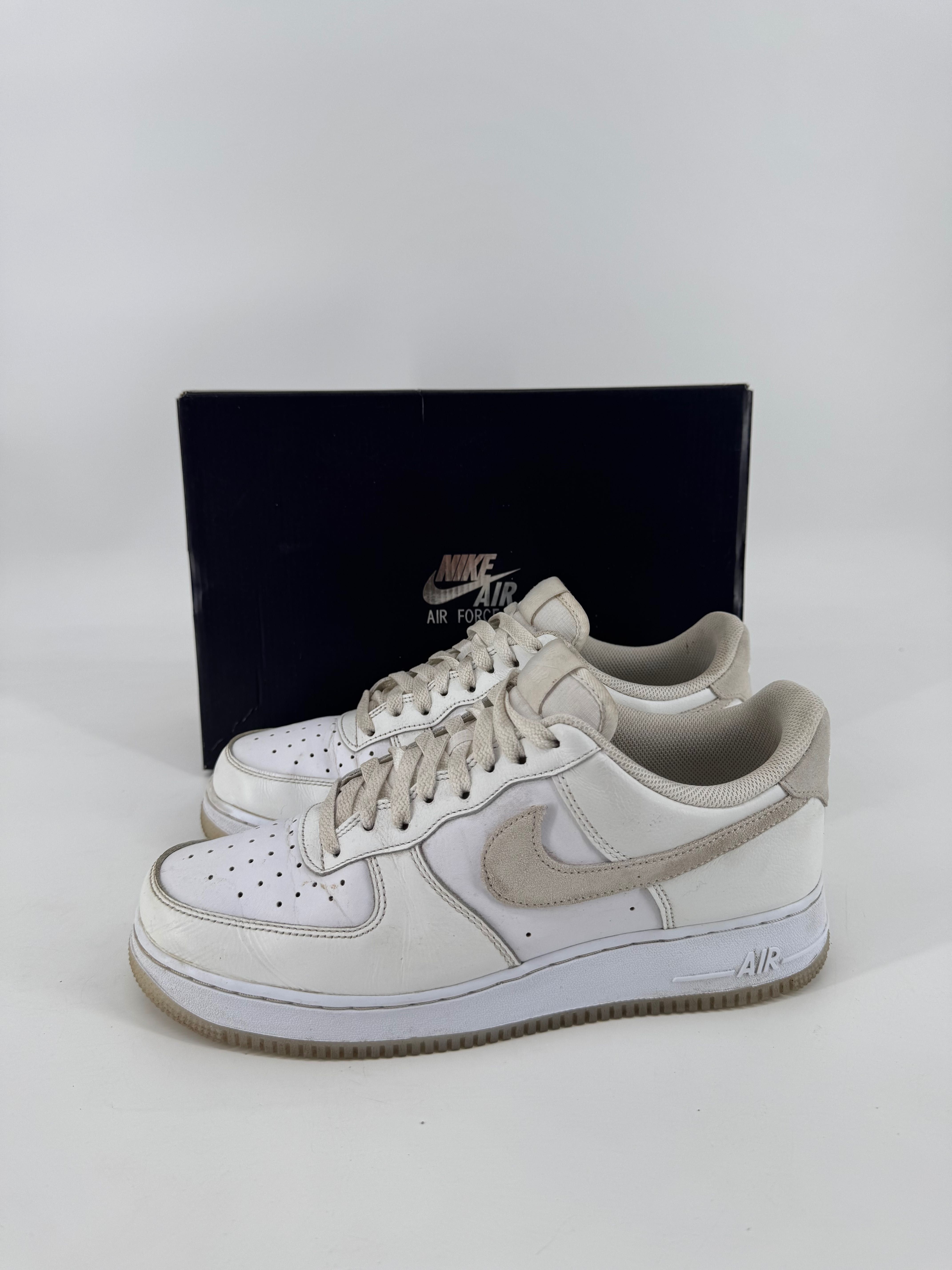 Nike air force 1 07 lv8 białe kremowe sneakersy tenisówki męskie 44