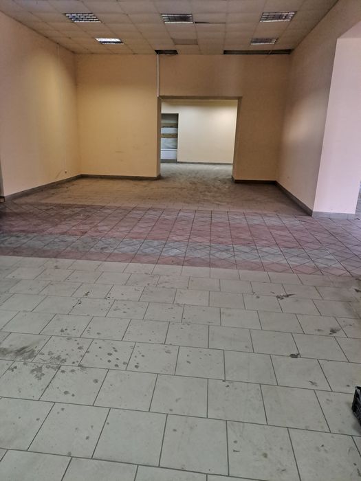 Оренда торгових приміщень на ТОВ "Роменський ринок "