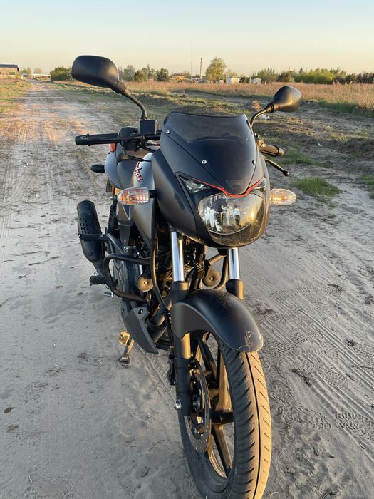 Bajaj pulsar 180(без мотору)