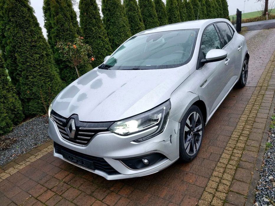 Renault Megane Renault Megane IV _ Automat _ Lekko Uszkodzona