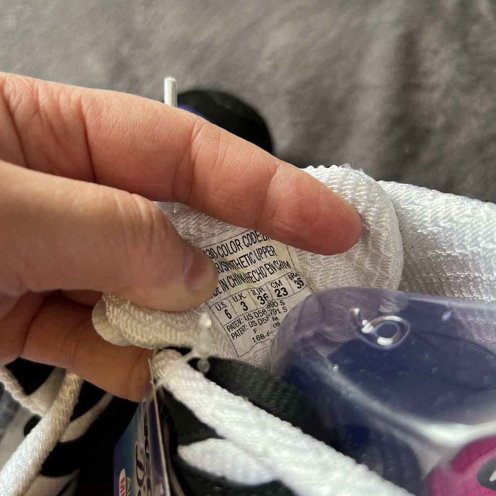 Жіночі кросівки Skechers D Lites air Cooled. P. 36. Нові!!!