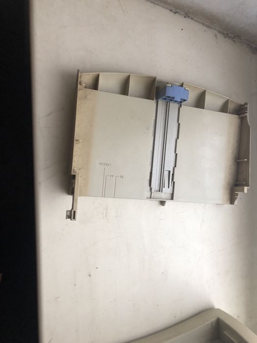 Продам принтер HP1200