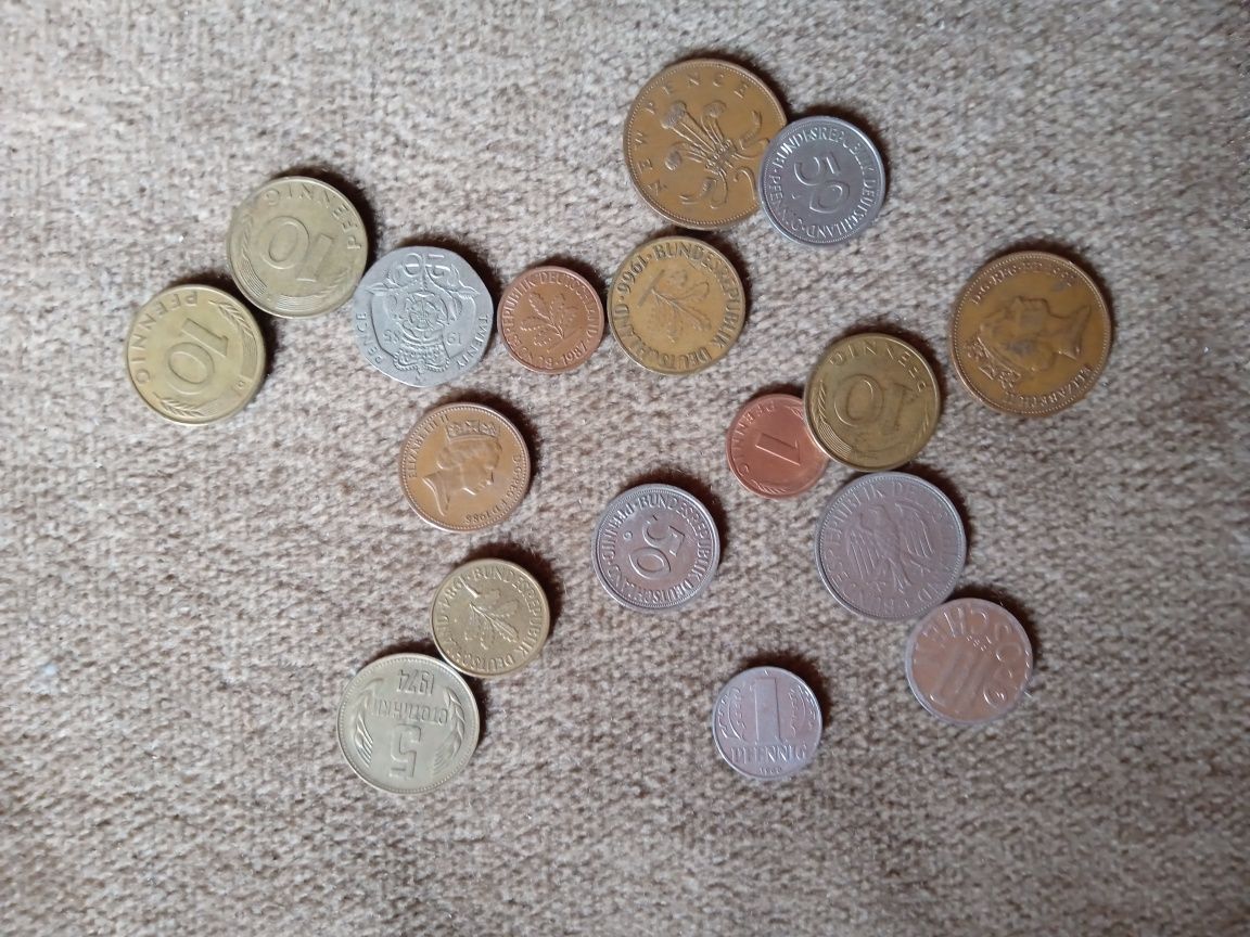 Monety 60-70 sztuk liry,kopiejki,forinty,pence,korony,pfenigi, zło