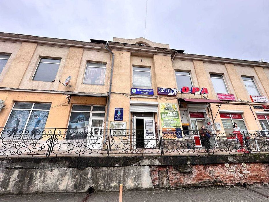 Комерційне приміщення у центрі