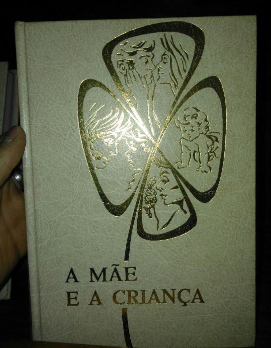 Colecção de Livros - Editora "Publicadora Atlântico S.A.R.L"