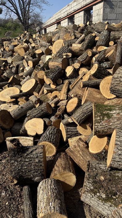 Дрова дубовые,продажа дубовых дров