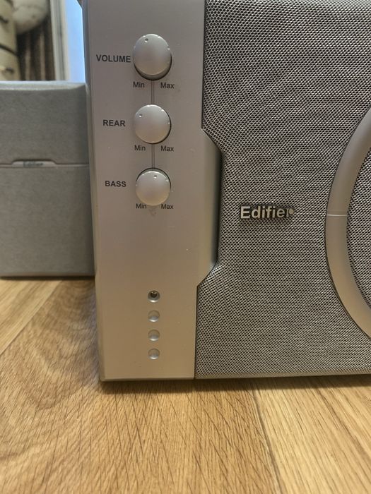 Акустическая система 5.1 Edifier R451