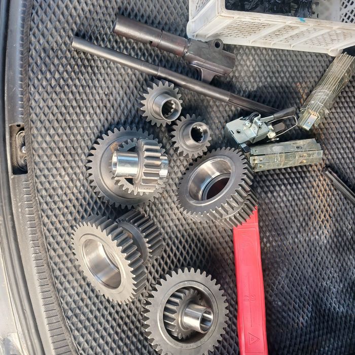 Задня рамка мтз і ліві двері велика кабіна мтз