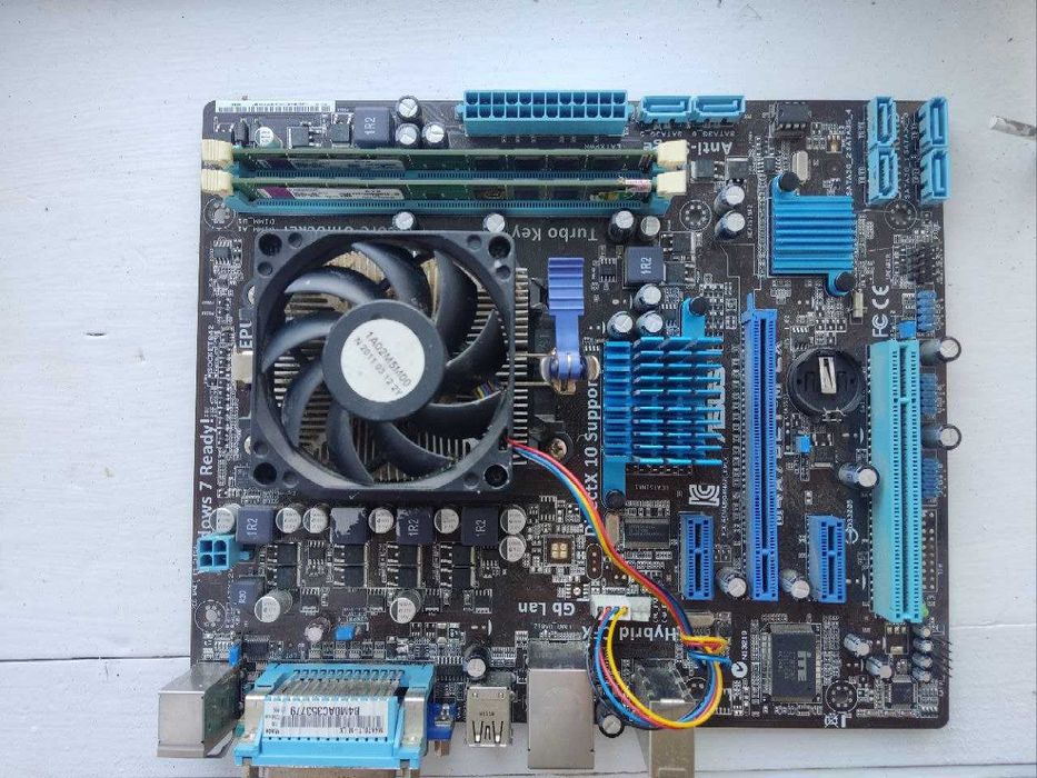 Комплект AM3+ Phenom II X4 965 BE