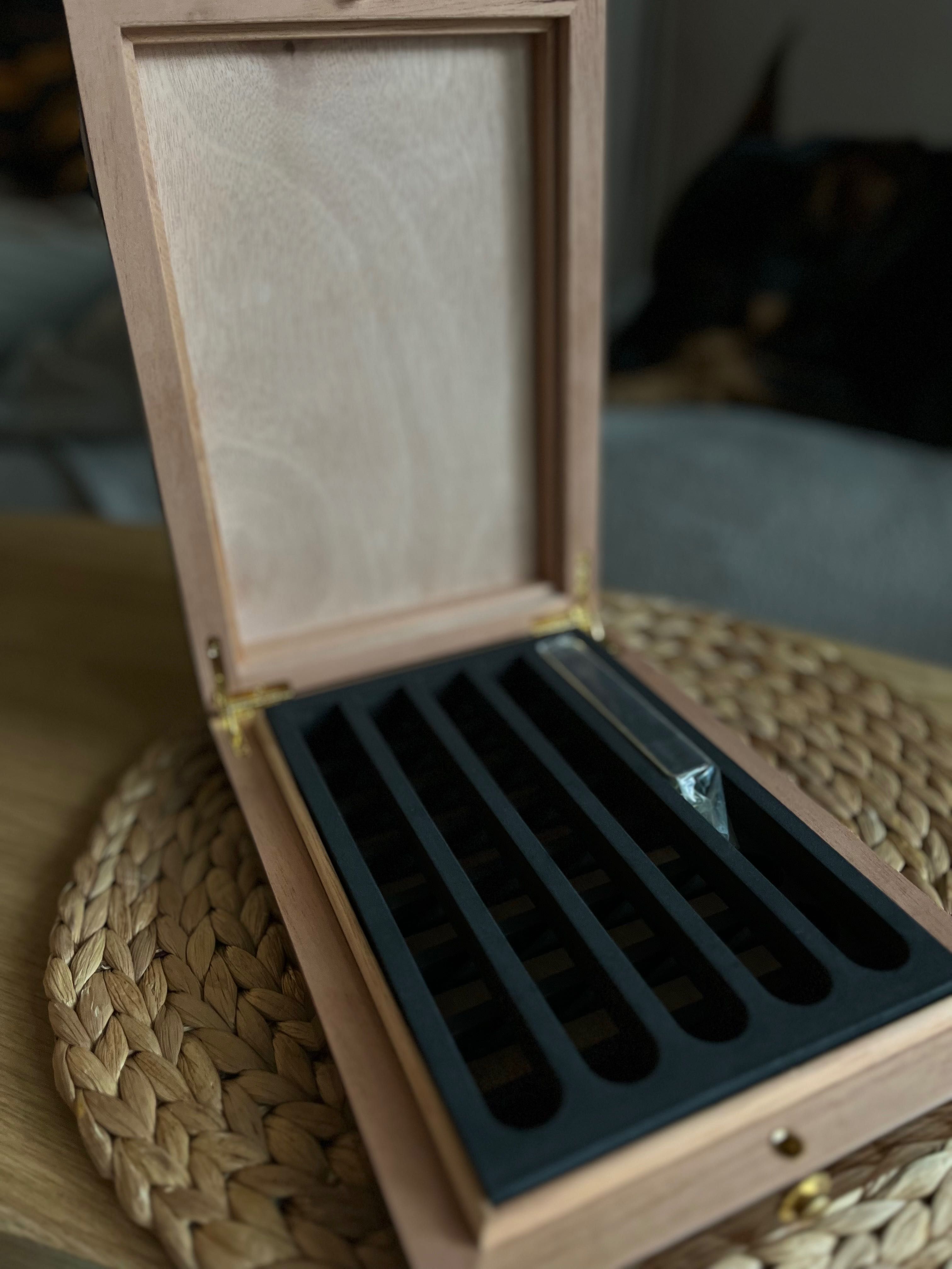 Humidor drewniany