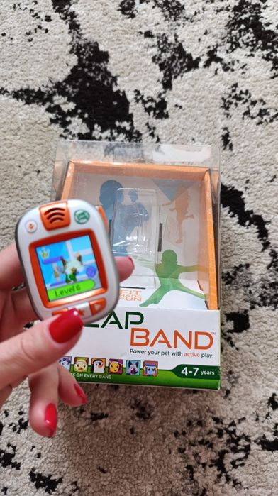 Часы Тамагочи leap frog