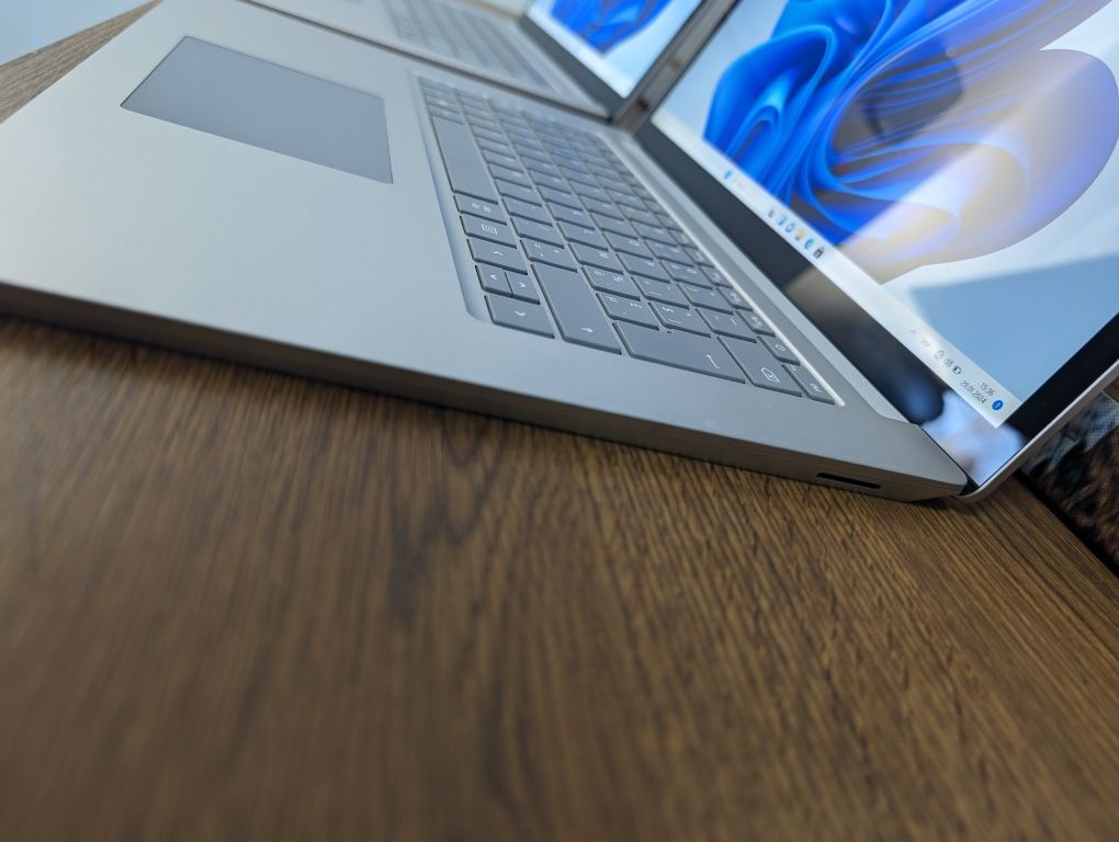 Продається: Ноутбук Microsoft Surface Laptop 3 з Сенсорним Екраном