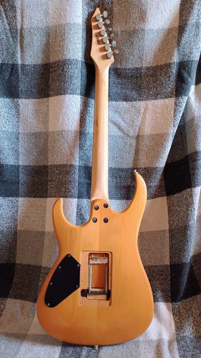 Электрогитара Cort Viva Gold-II NS, комбик Line 6 SPIDER IV 15w, + уши