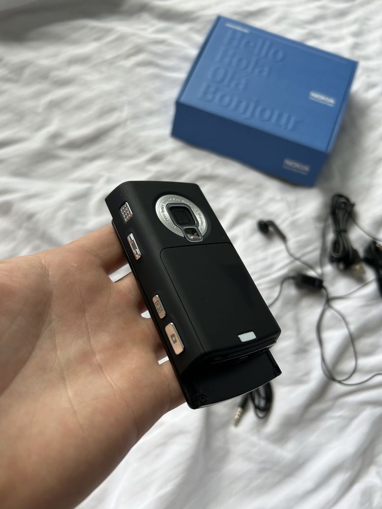 Nokia N95 8GB stan idealny jak nowa zestaw bez simlocka