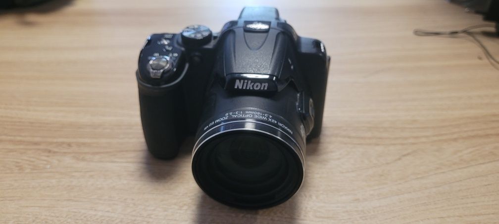 Nikon Coolpix p520