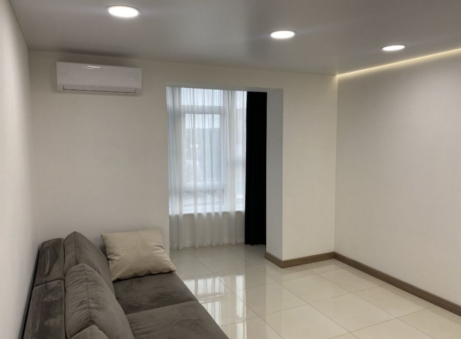 Продам двокімнатну квартиру в новобудові