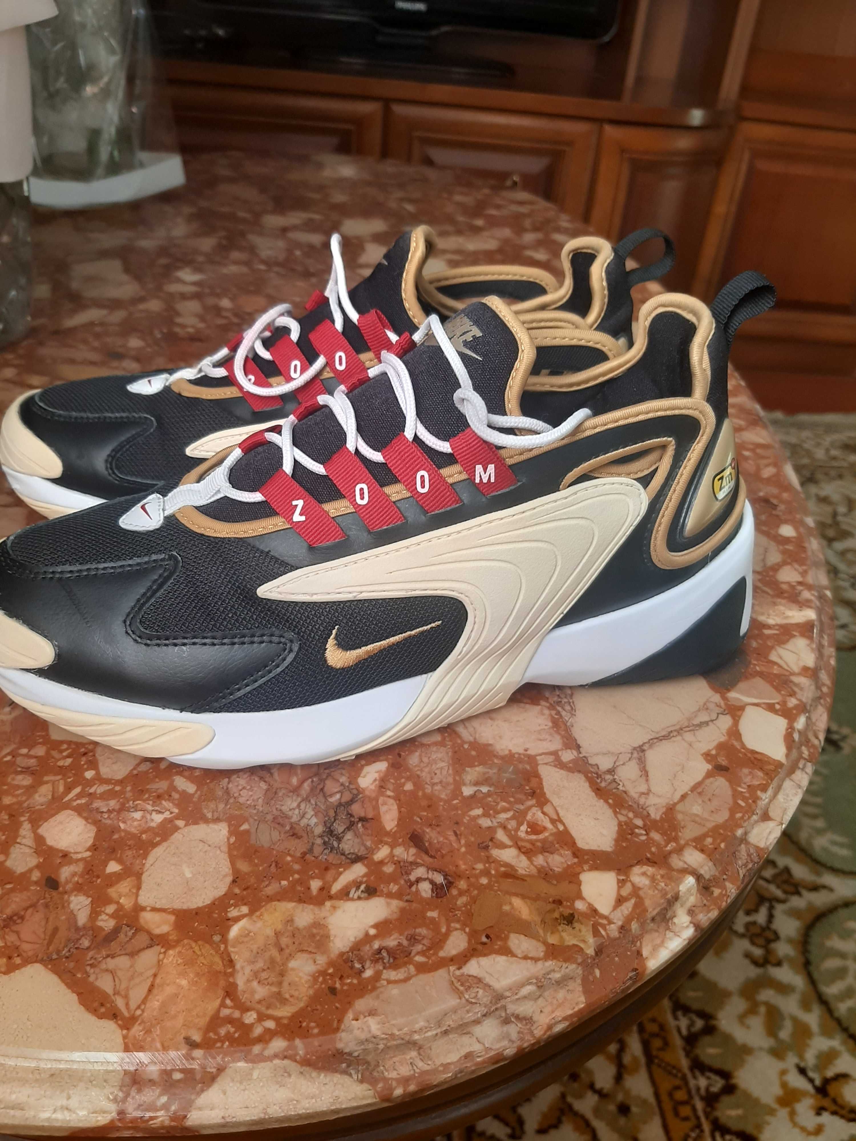 Кроссовки  NiKE ZOOM 2000