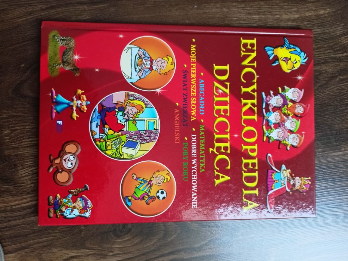Encyklopedia dziecięca książka w twardej oprawie