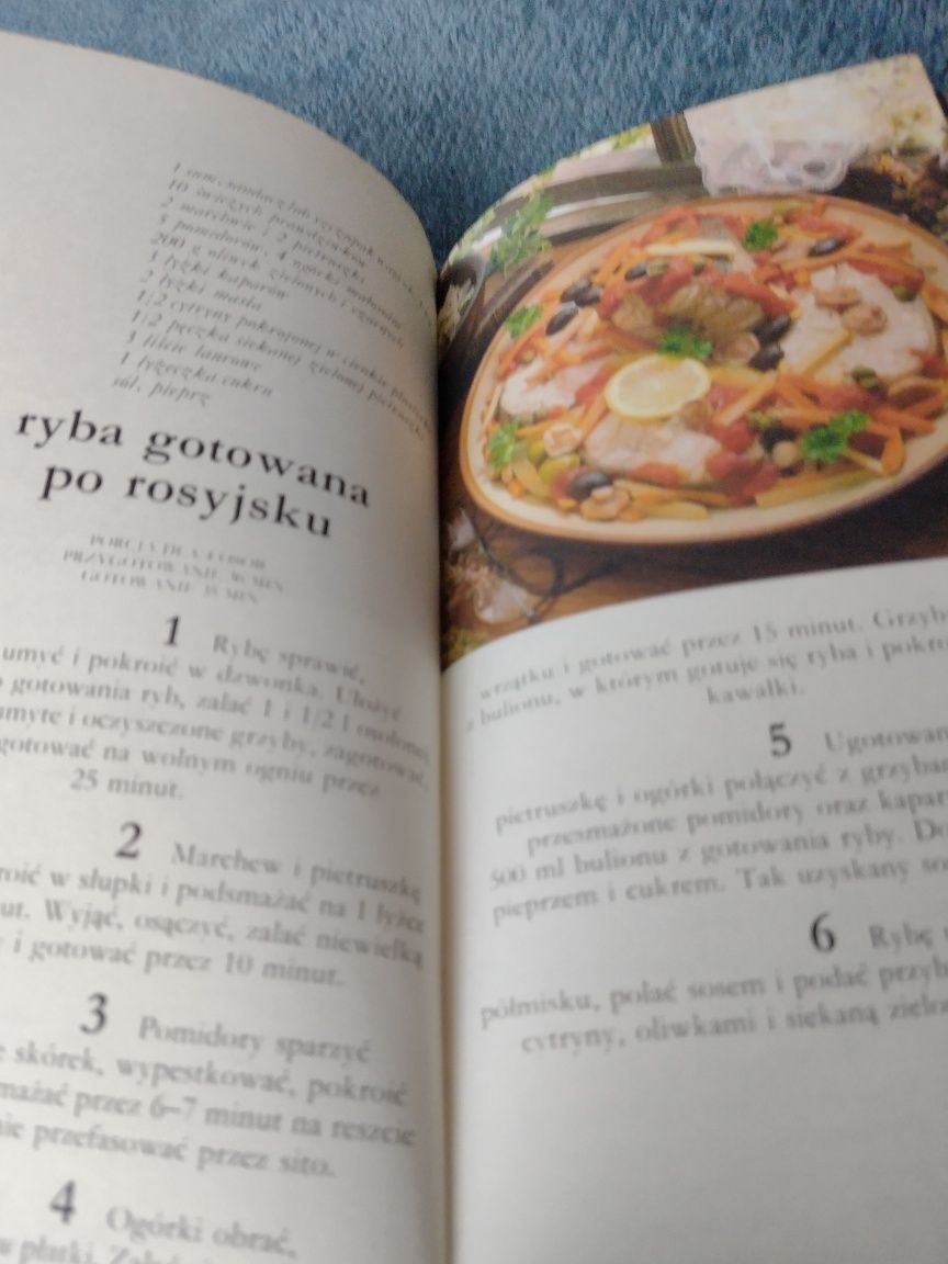 Kuchnia rosyjska książka kucharska przepisy ze wschodu gotowanie kuchn