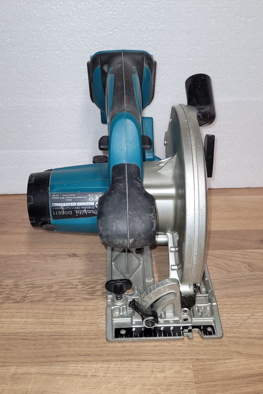 Makita DSS611 piła na baterie pilarka tarczowa