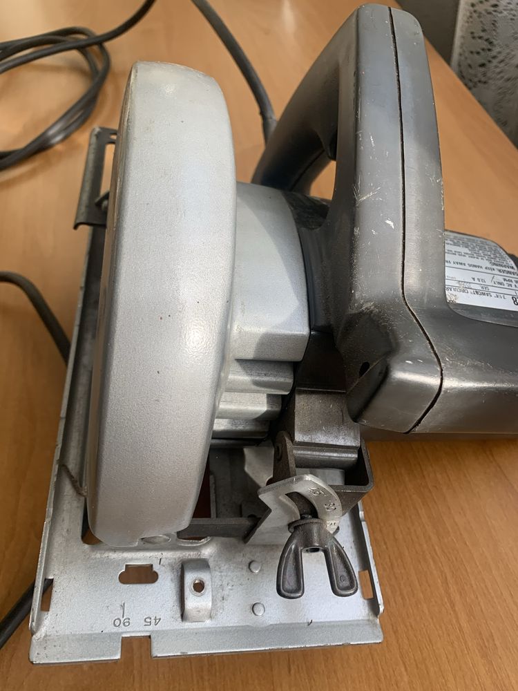 Piła tarczowa firmy Black Decker