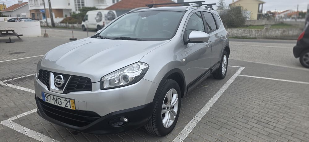 Nissan Qashqai + 2