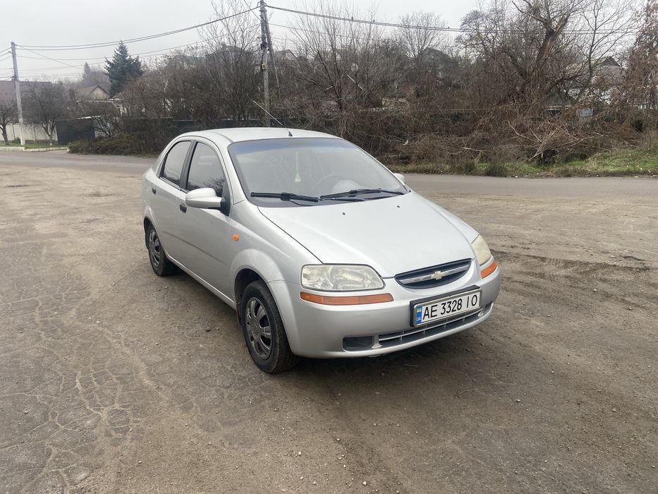 Продам авео 2005года