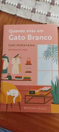 Livro "Quando vires um gato branco"