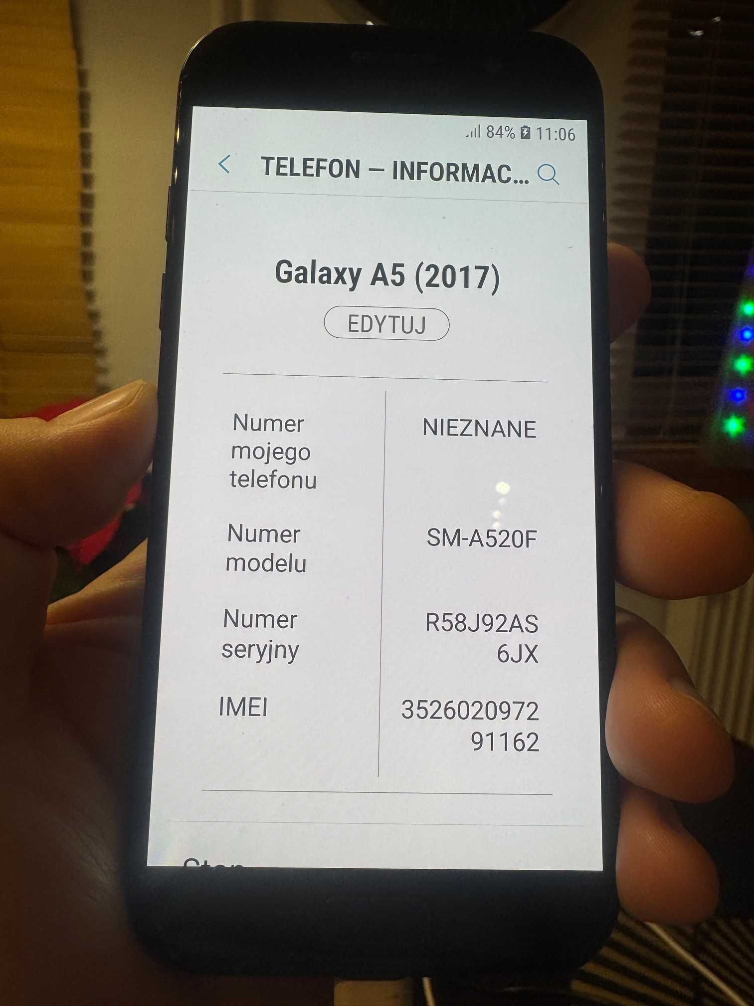 Samsung Galaxy A5 2017 czarny USB-C stan bdb, II właśc., bez uszkodzeń