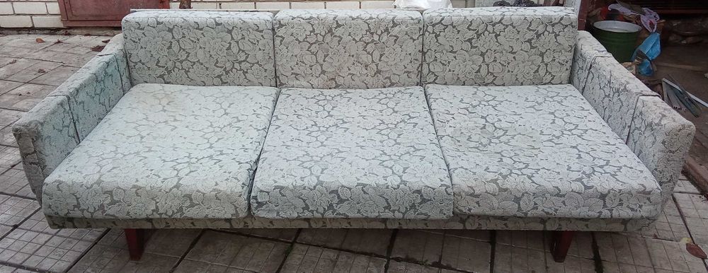 Продам диван бу в нормальному стані