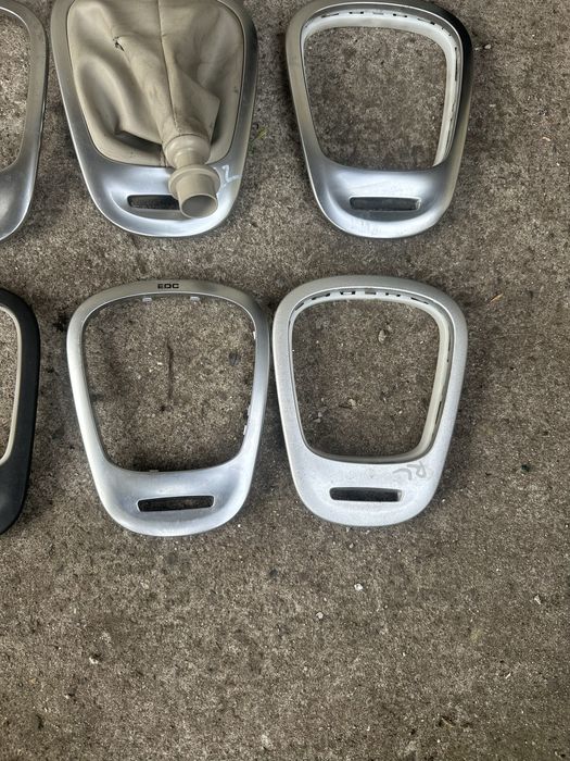 Дкклративна накладка, рамка кпп Renault Scenik 3 09-15р