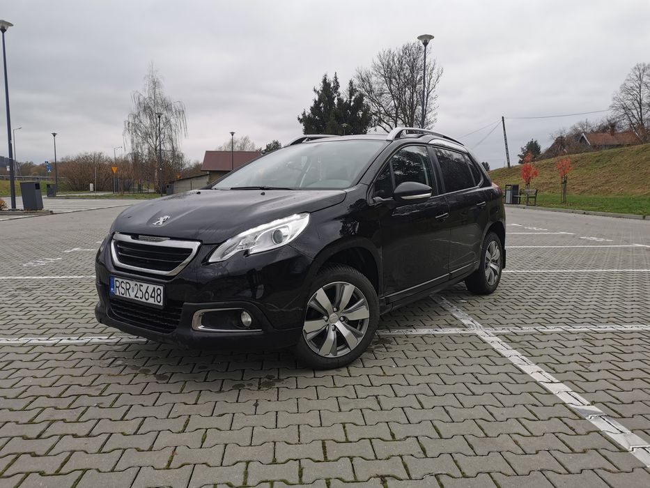 Sprzedam Peugeota 2008