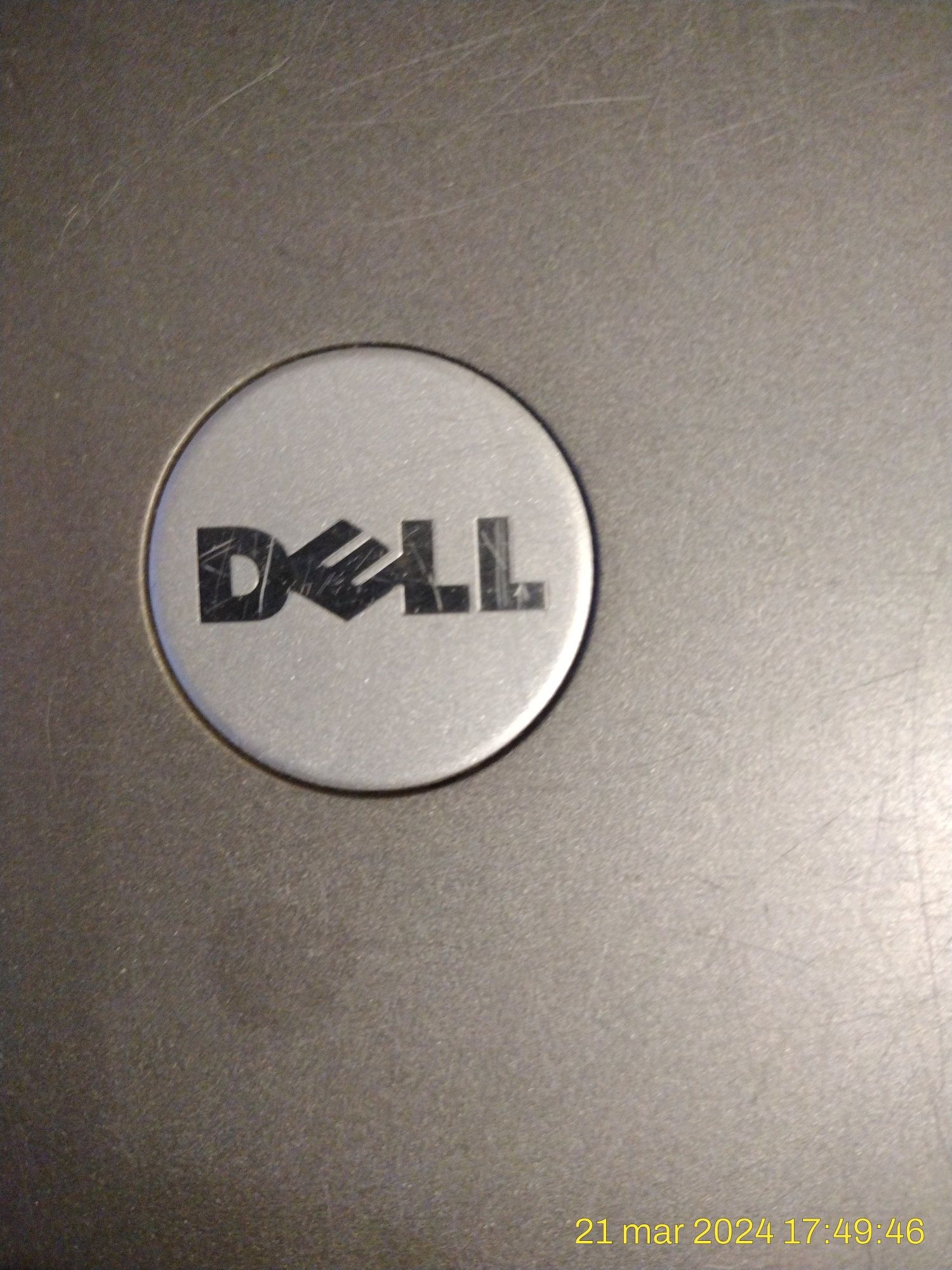 Sprzedam laptop Dell