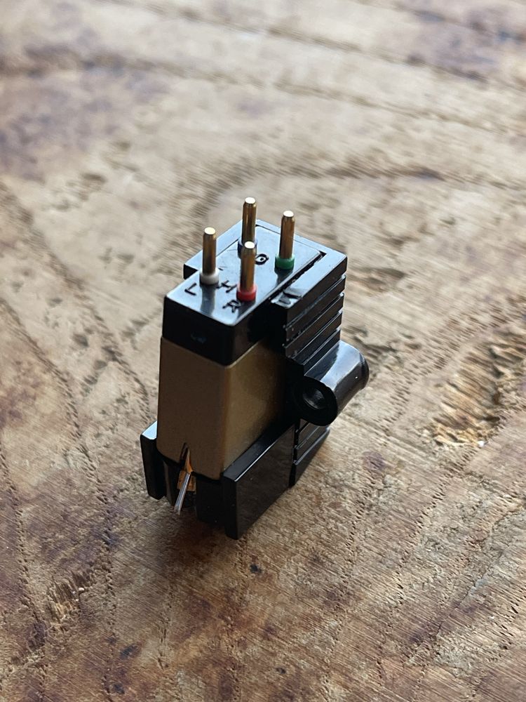 Wkladka gramofonowa MM A&R Cambridge C77 (Arcam) z igłą P77