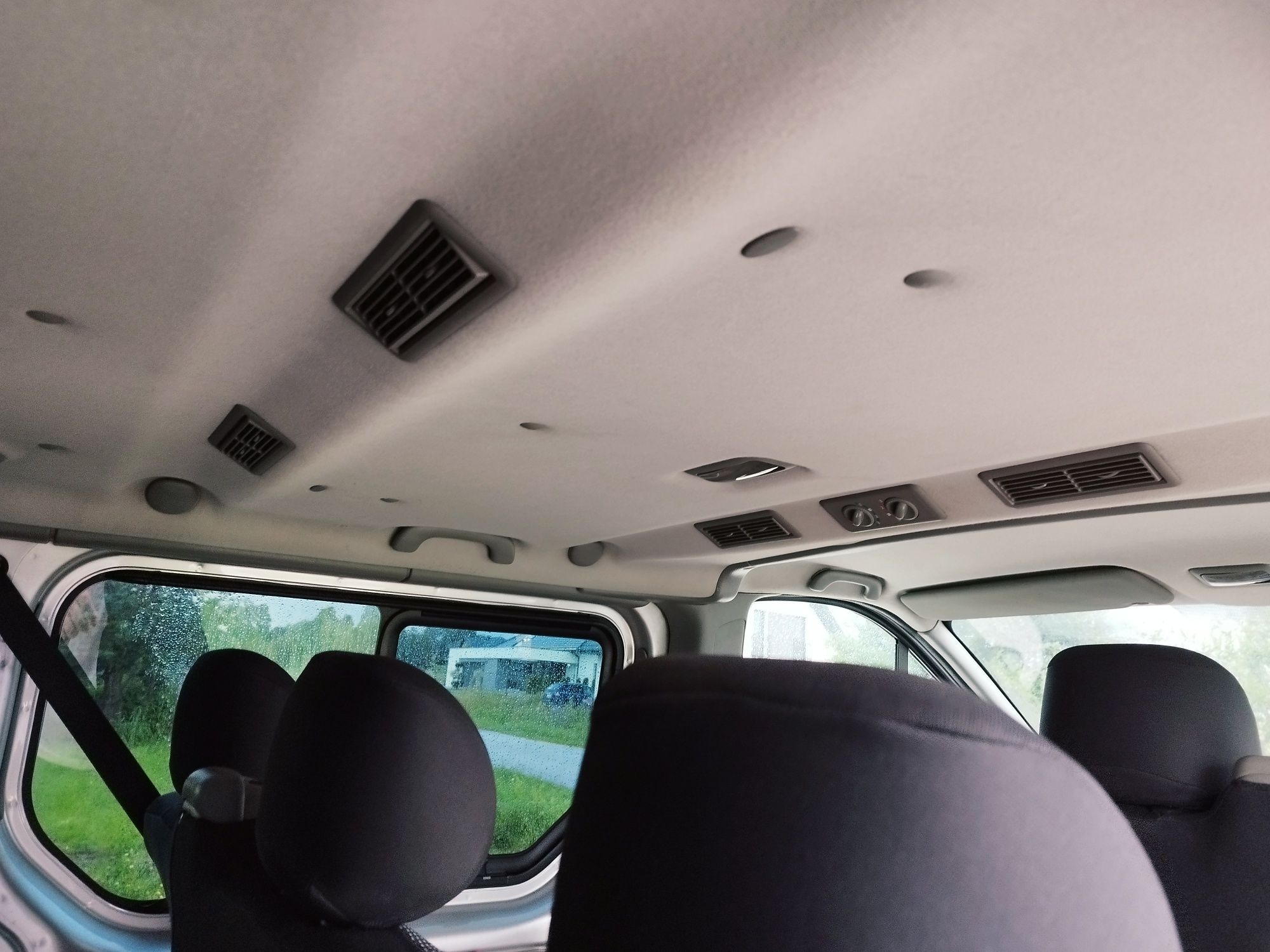Nissan Primastar 2.0DCi 115km 9 Osobowy Klima Nawiewy Alufelgi