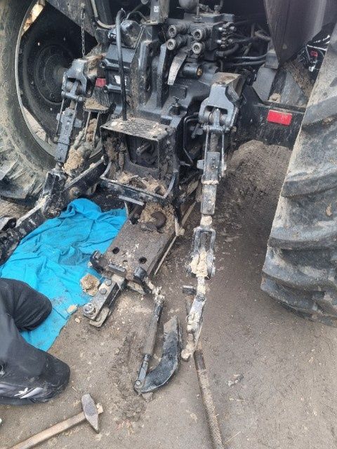 Zaczep dolny hitch hicz case 5140  50