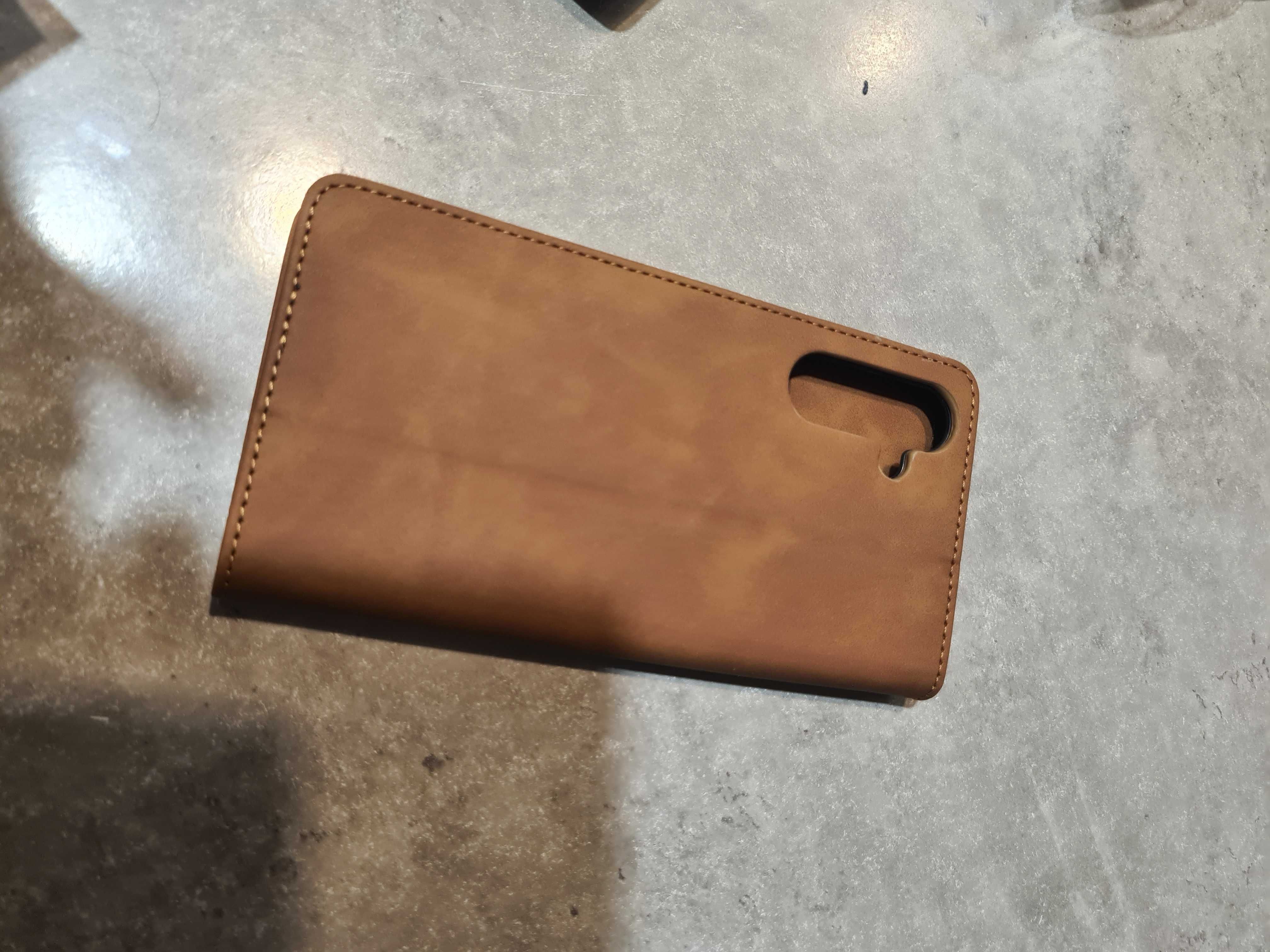 Etui Klapka Samsung A25 5g Brązowe