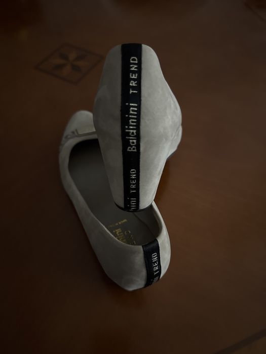 Туфлі Baldinini  на танкетці розм 40-41 (26 см)