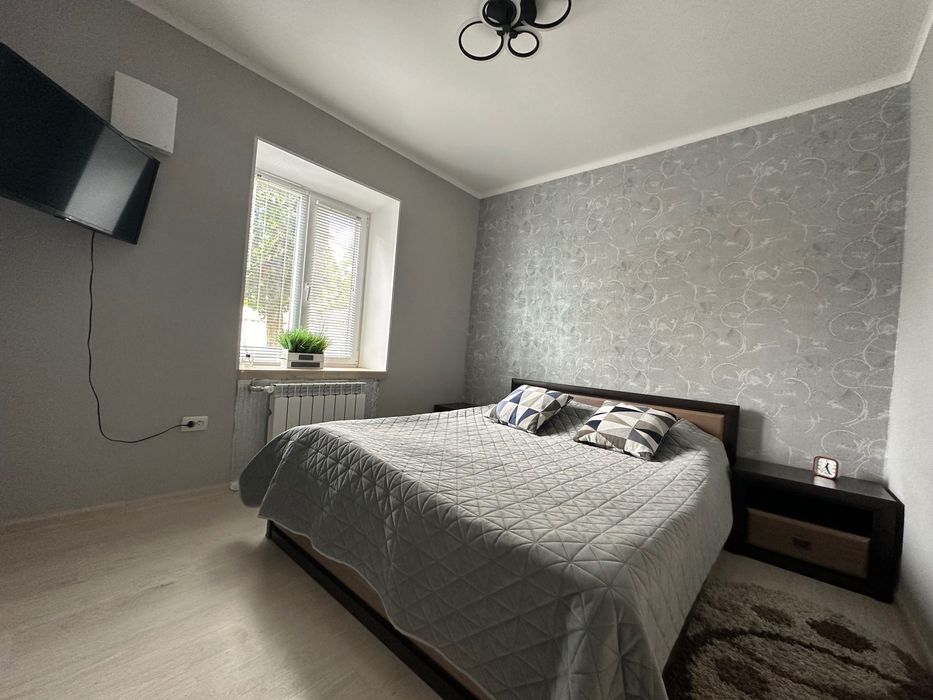 Здам будинок  подобово