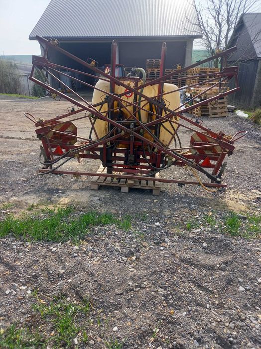 Opryskiwacz pilmet 412  400 litrow