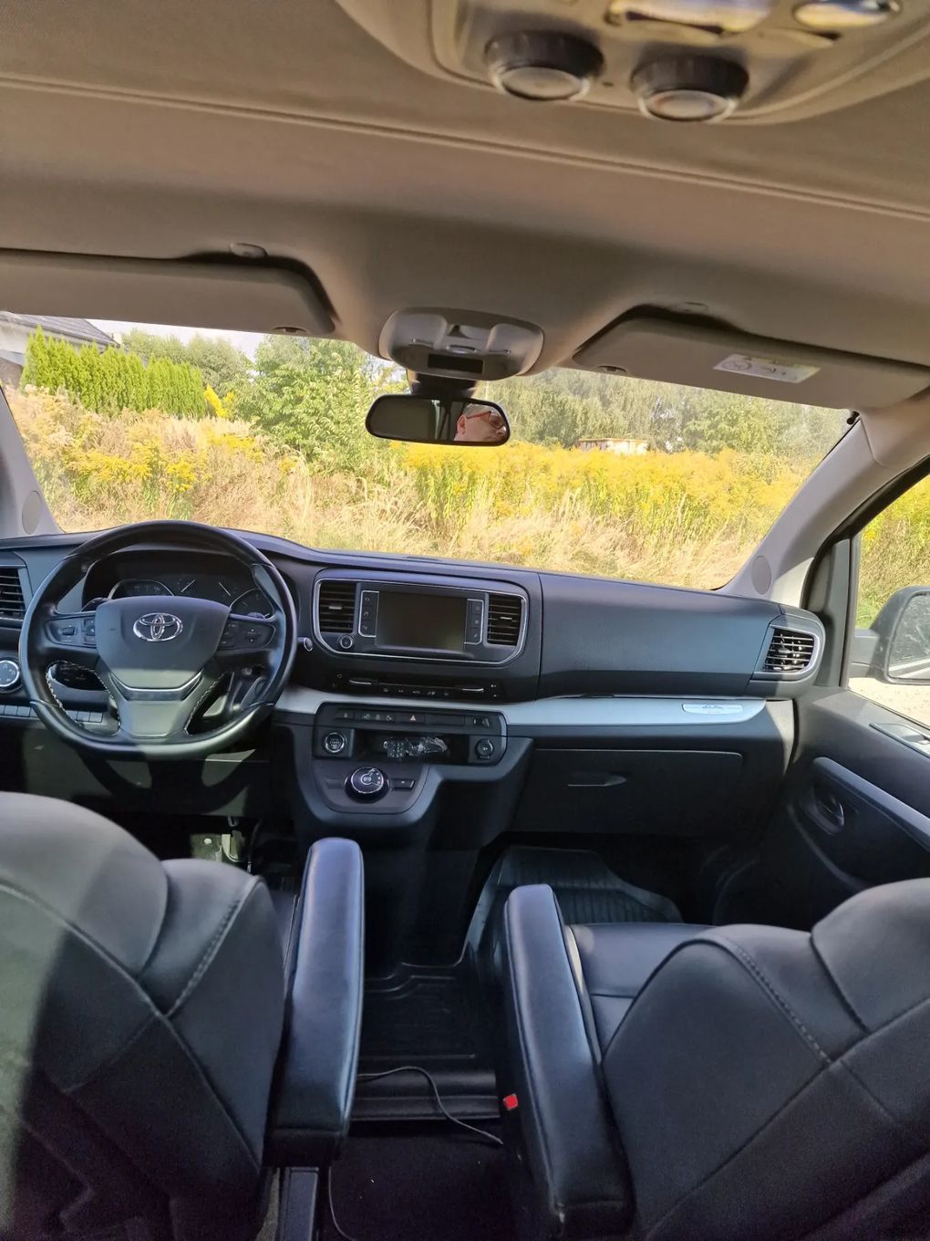Toyota Proace Verso Toyota Proace Verso Long SELECTION VIP 7 osobowy Skyview