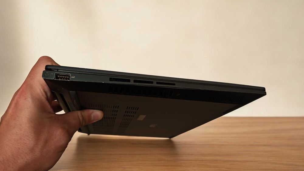 Asus Zenbook Q410V 14.5 2K Oled 120Hz Touch i5-13500H/8Gb/512SSD