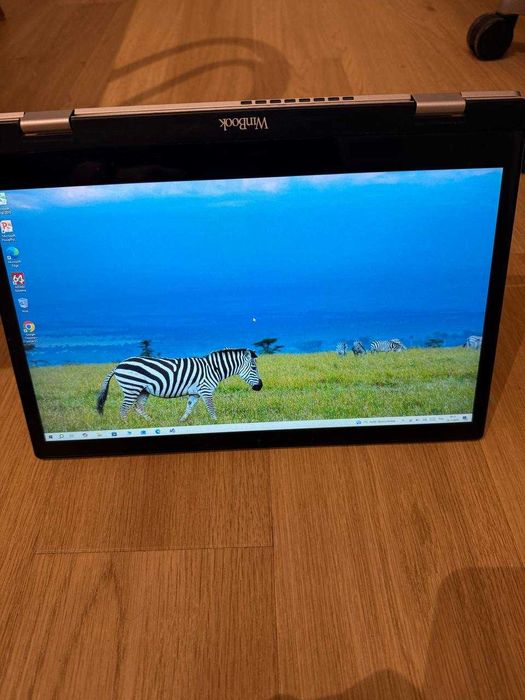 WINBook CW140 – dotykowy laptop 2-w-1