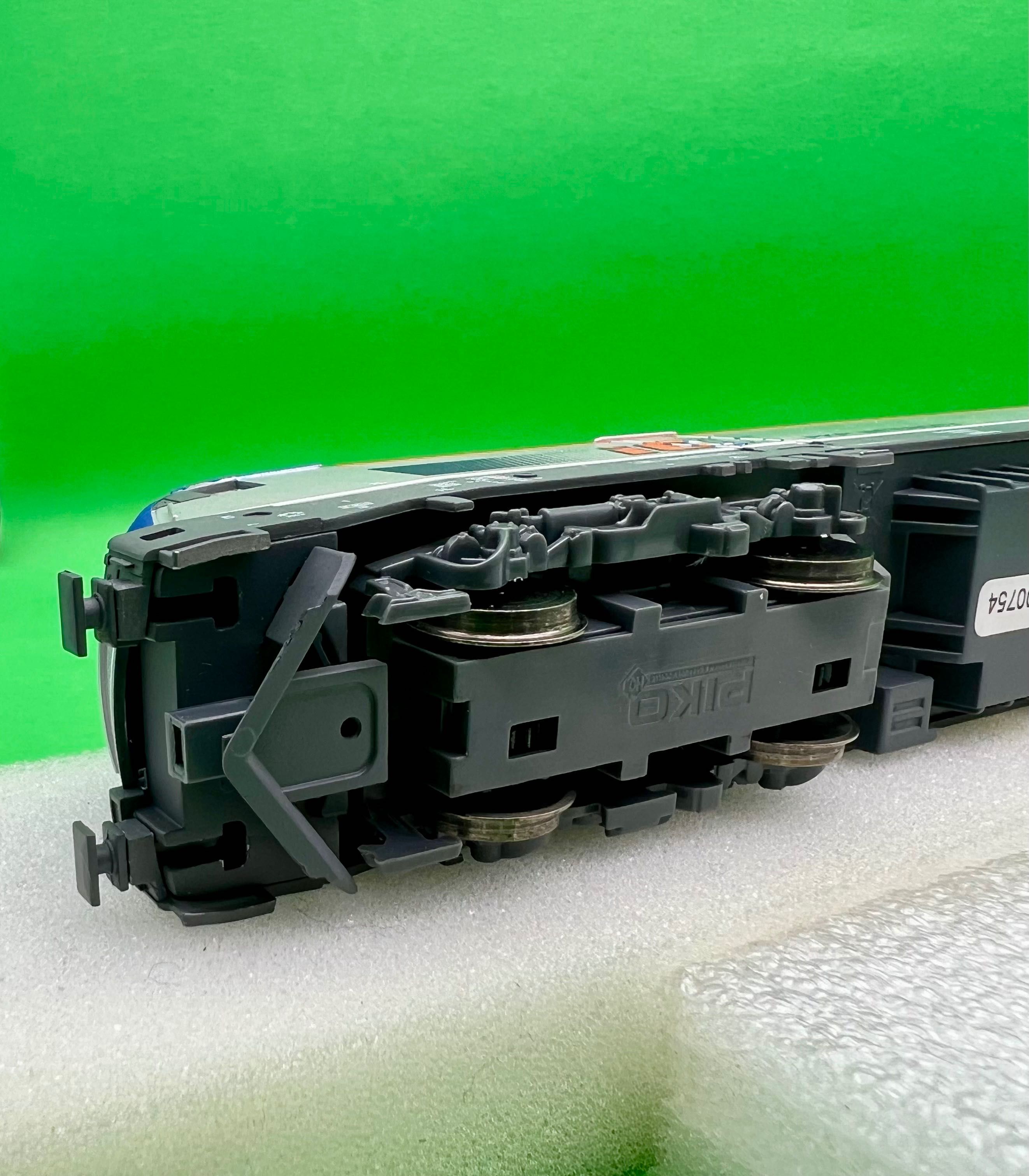 Потяг PIKO EU44-009 intercity PKP 1:87 HO