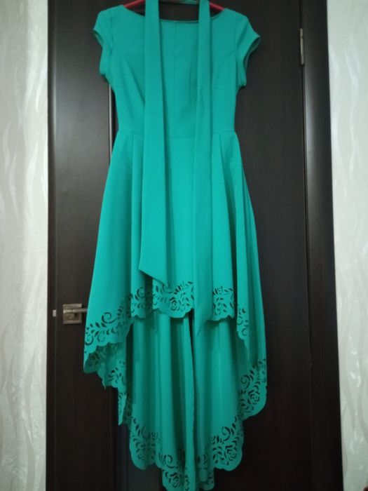 Продам вечірню сукню